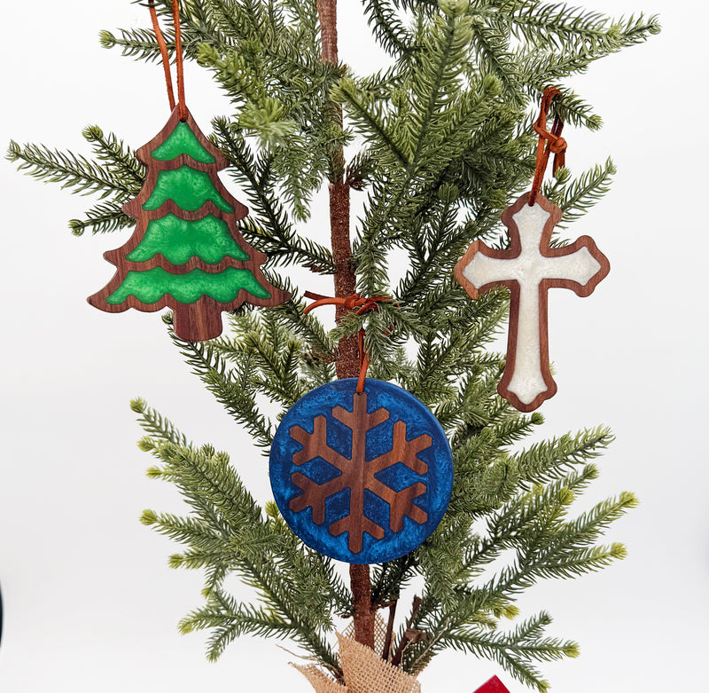 October - Epoxy Christmas Ornament Kit